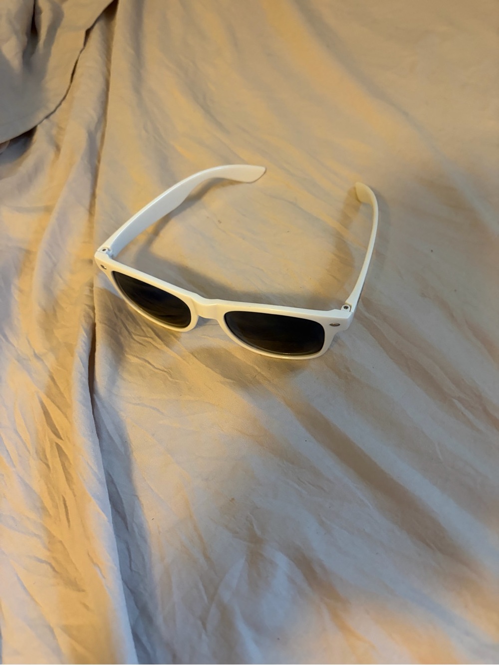 TRULY White Wayfarer Sunglasses with Dark Lenses